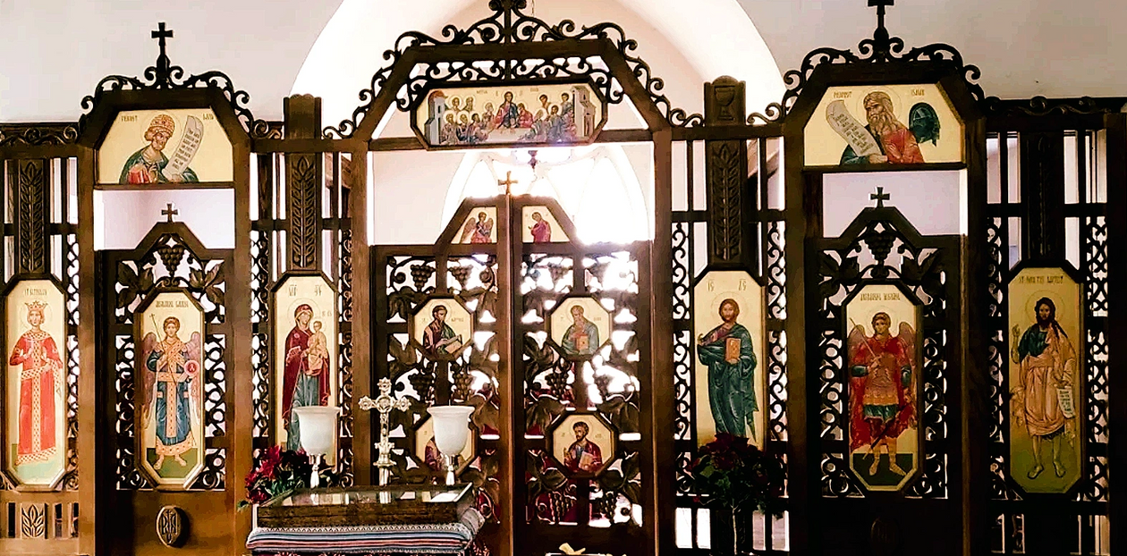 Hero Image of the Parish Iconostasis